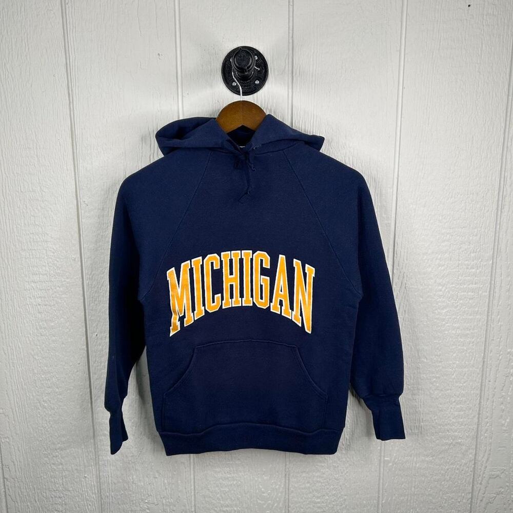 Vintage 90’s Michigan Wolverines Logo 7 Hoodie Size Women’s Small